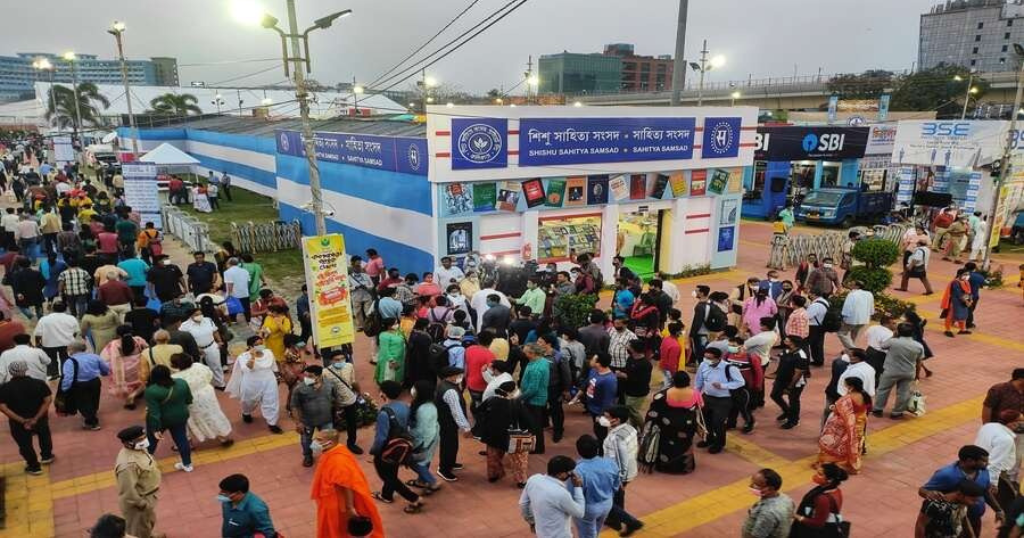 Kolkata Book Fair - Book Clubs in Kolkata