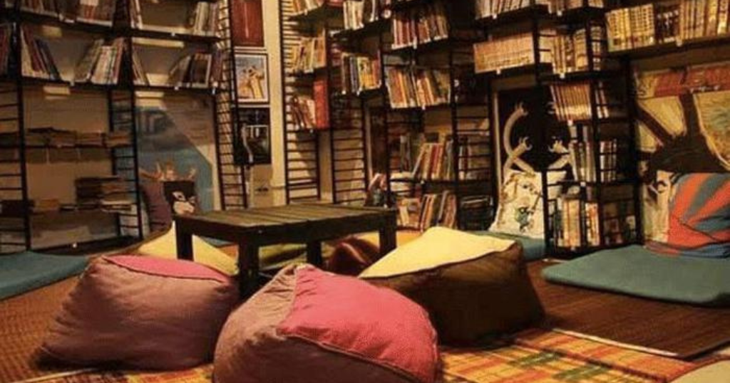 Mulund Book Club - Book clubs in Mumbai