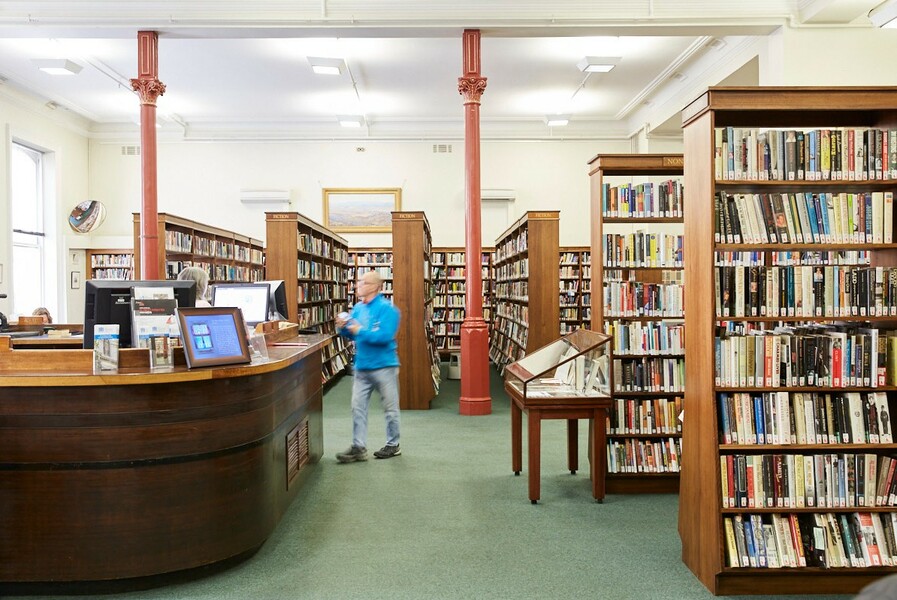 athenaeum-library-best-libraries-in-liverpool